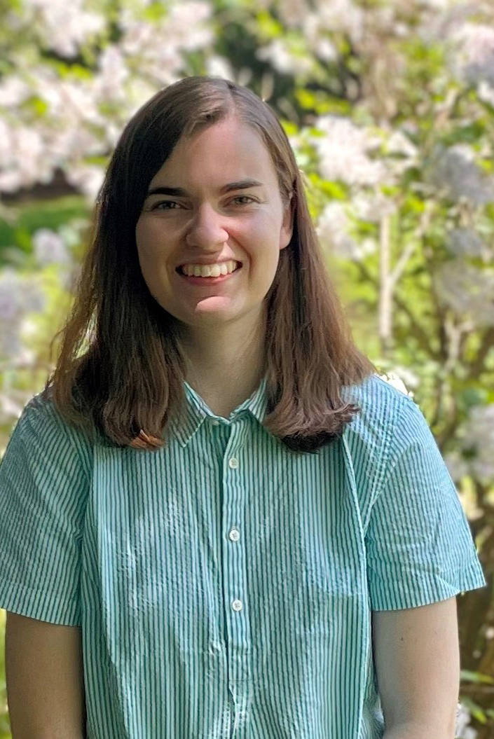 A headshot of Sarah Grobe